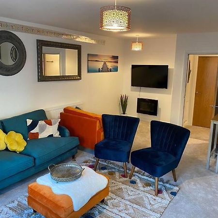 Luxury Modern 1Bed Sea View Apartment Rhôs-on-Sea المظهر الخارجي الصورة